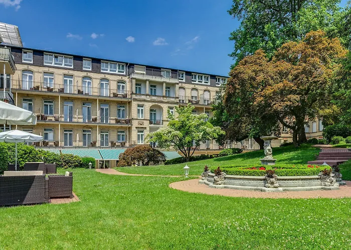 Willkommen im Baden-Baden Wellness Therme Hotel