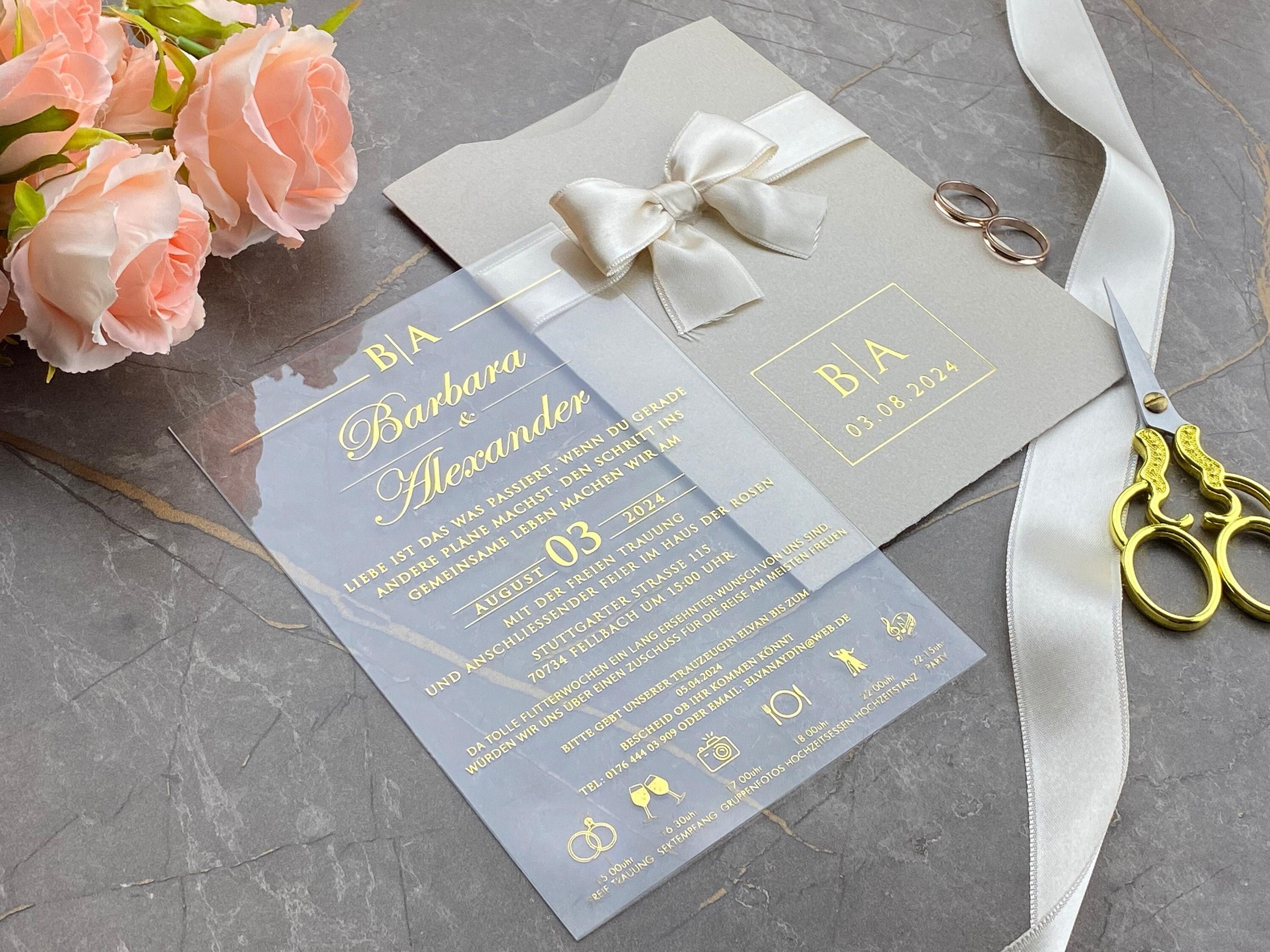 Hochzeitseinladung mit Bandumschlag in Elfenbeinfarben und Acryl ...